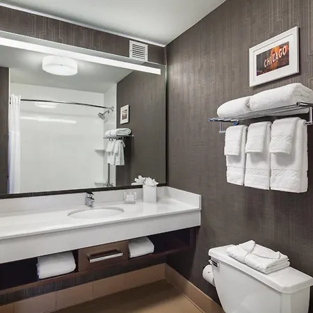 Fairfield Inn And Suites Chicago Downtown/ Magnificent Mile Exterior foto